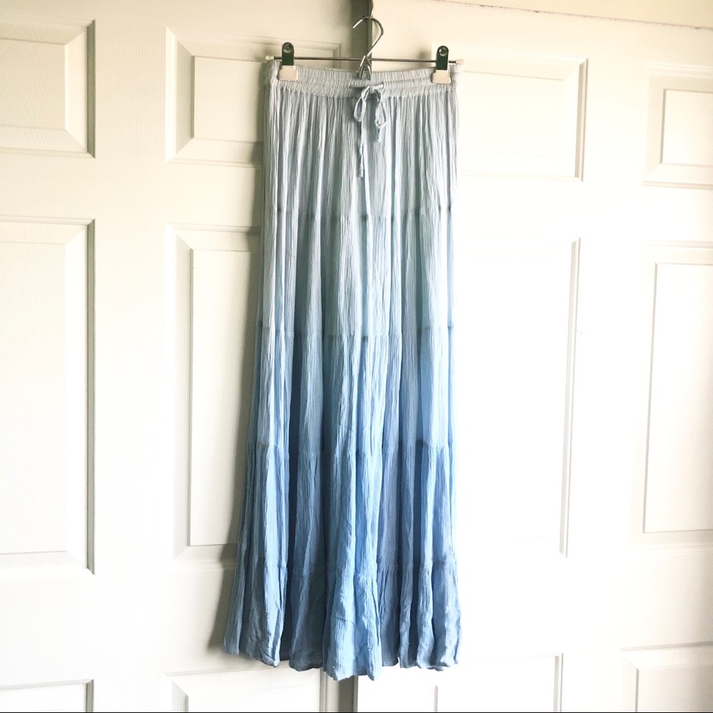 Crepe Layered skirt | Blue gradient